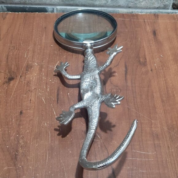 Vintage Lizard Handle Magnifying Glass Metal Aluminum - Picture 5 of 10